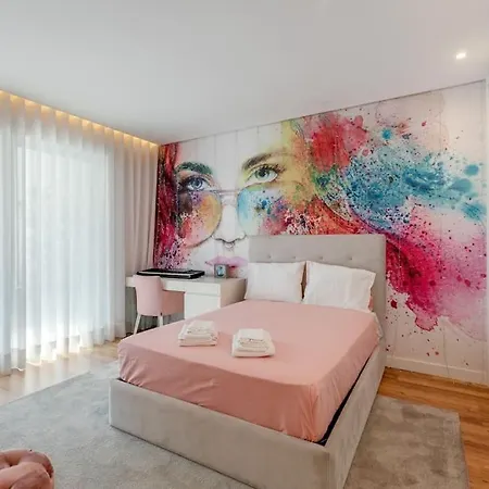 Luxurious 5 Bedrooms And With Pool Fernao Ferro